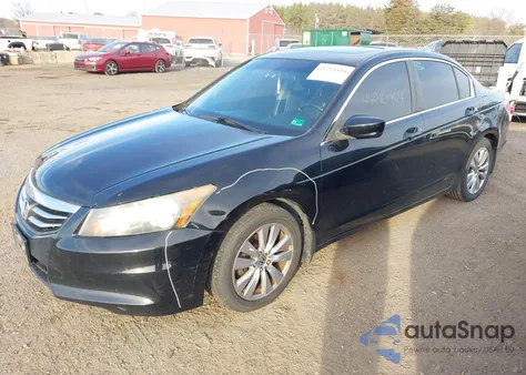 2011 Honda Accord 2.4 Ex z USA, uszkodzony, nr VIN 1HGCP2F74BA068017
